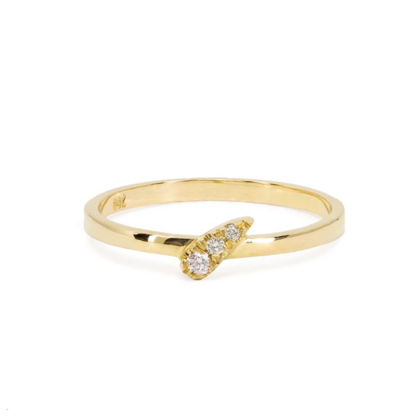 Yellow gold leaf light pink diamond ring