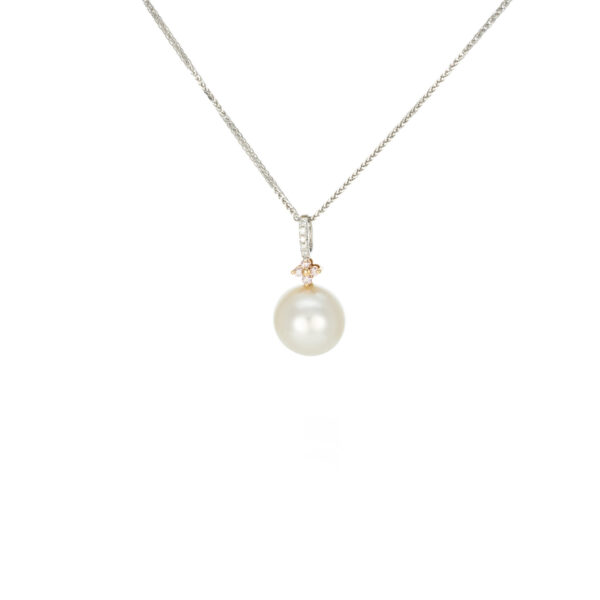 Pearl argyle pink, white diamond pendant