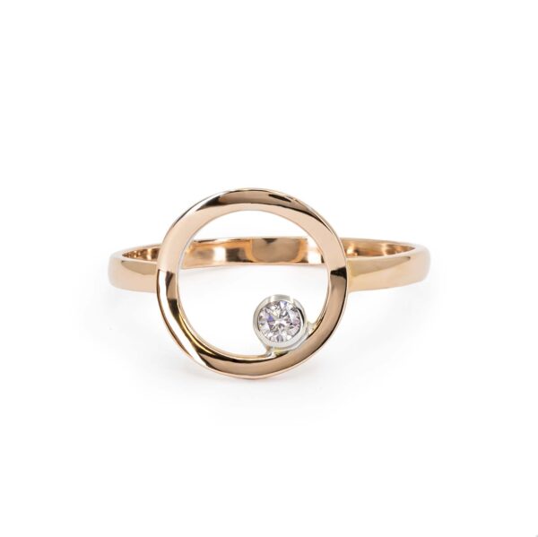 Rose gold unique circular setting ring