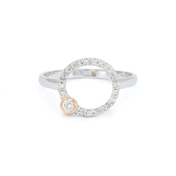 18ct white gold white and light pink diamond ring.