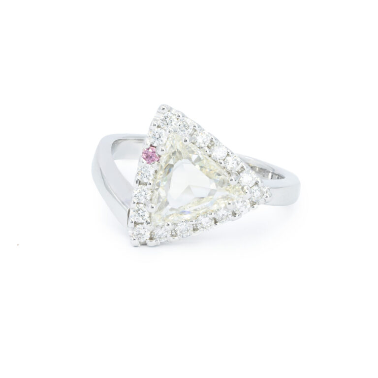 Yellowish Trilliant Pink and White Diamond Ring